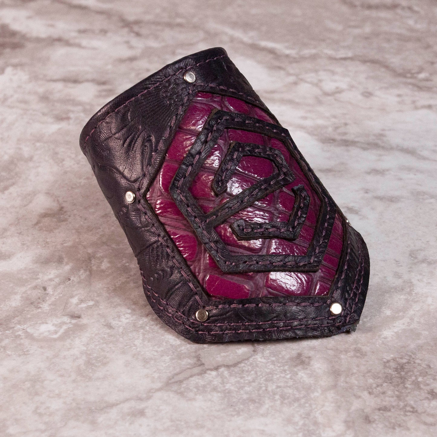 eArena MetaPhysical Cuff | The Royal