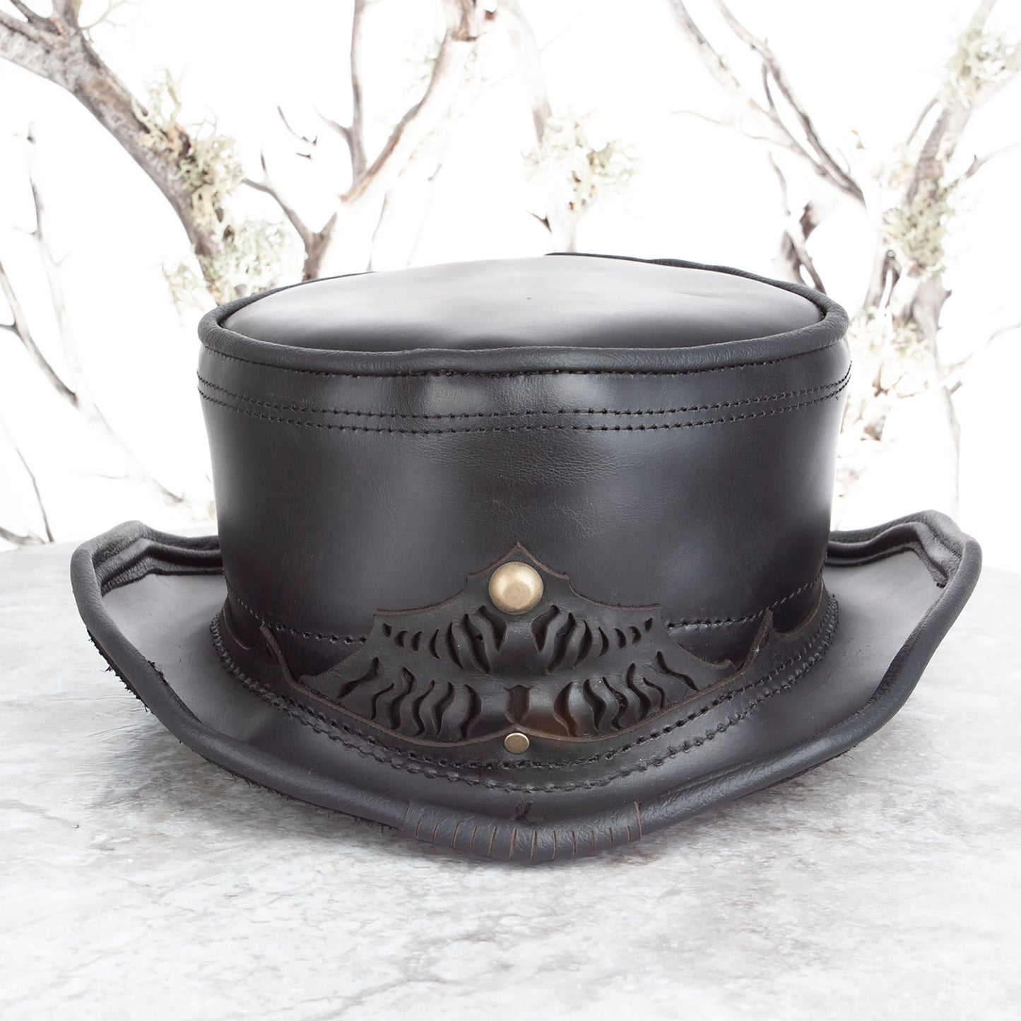 Basic Daunting & Dapper Leather Top Hat | Black